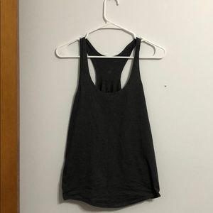 Lululemon ties up tank